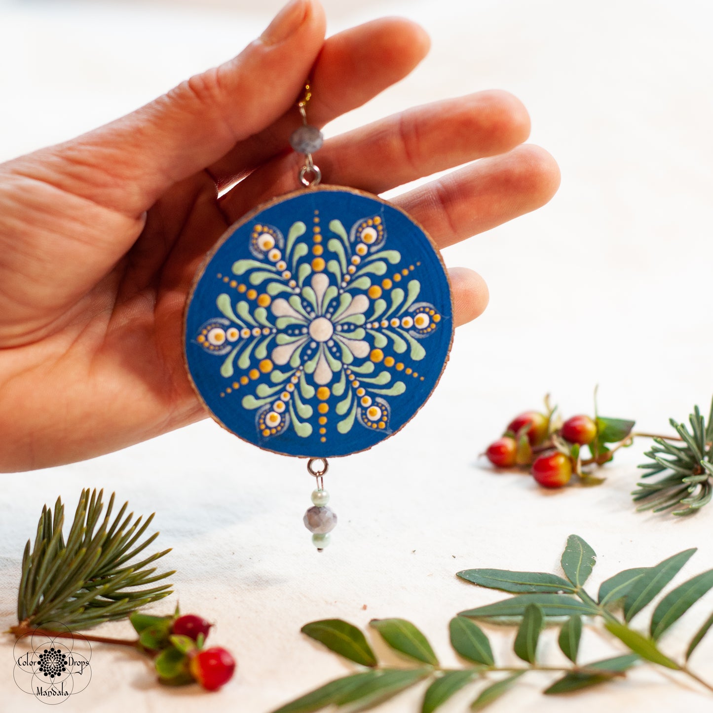 Ornament pentru brad "Snowflake Ballet"