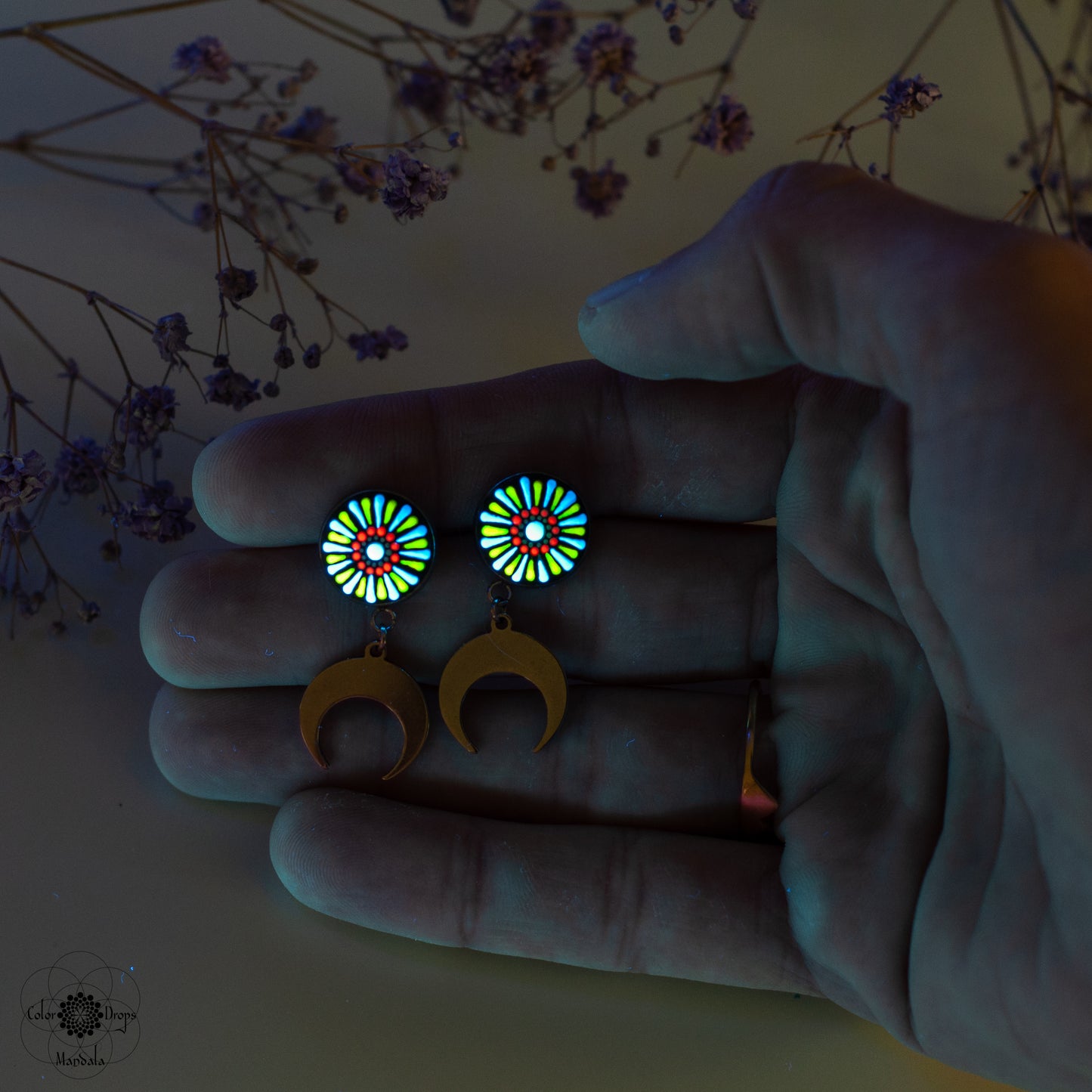 Cercei Mandala "Neon spark" - Albastru & Galben