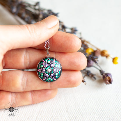 Colier Mandala MINI "Snow crocus"