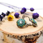 Load image into Gallery viewer, Mini Butterfly Kiss Earrings

