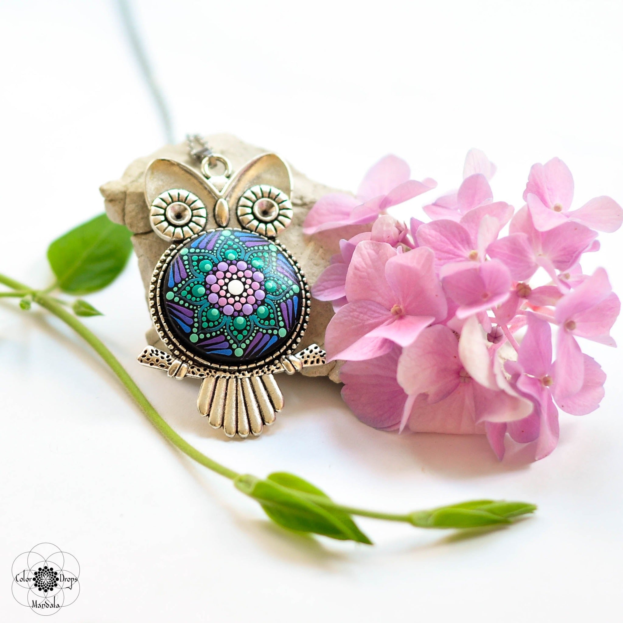 <tc>Mandala Necklace "Mysterious Owl"</tc>