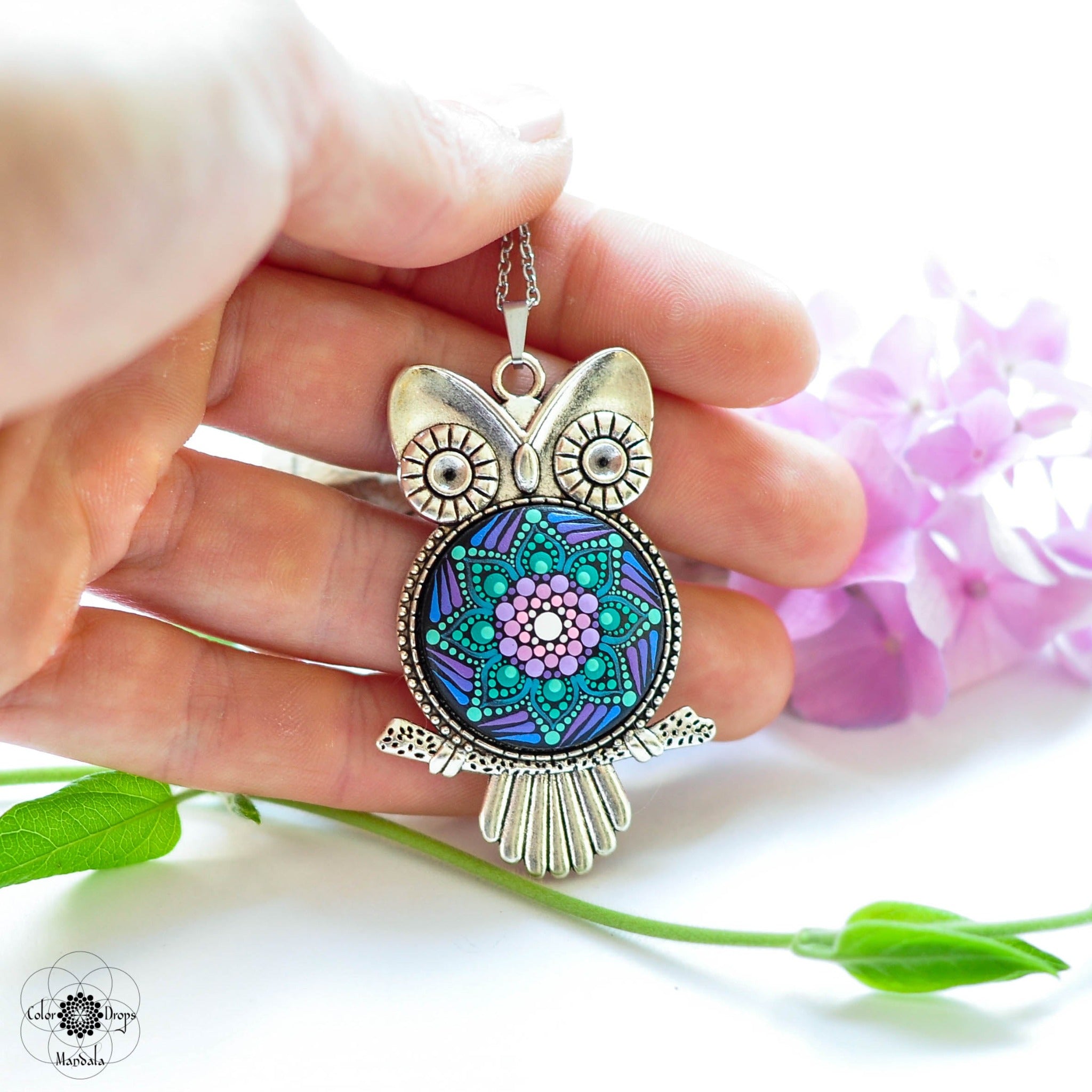 <tc>Mandala Necklace "Mysterious Owl"</tc>