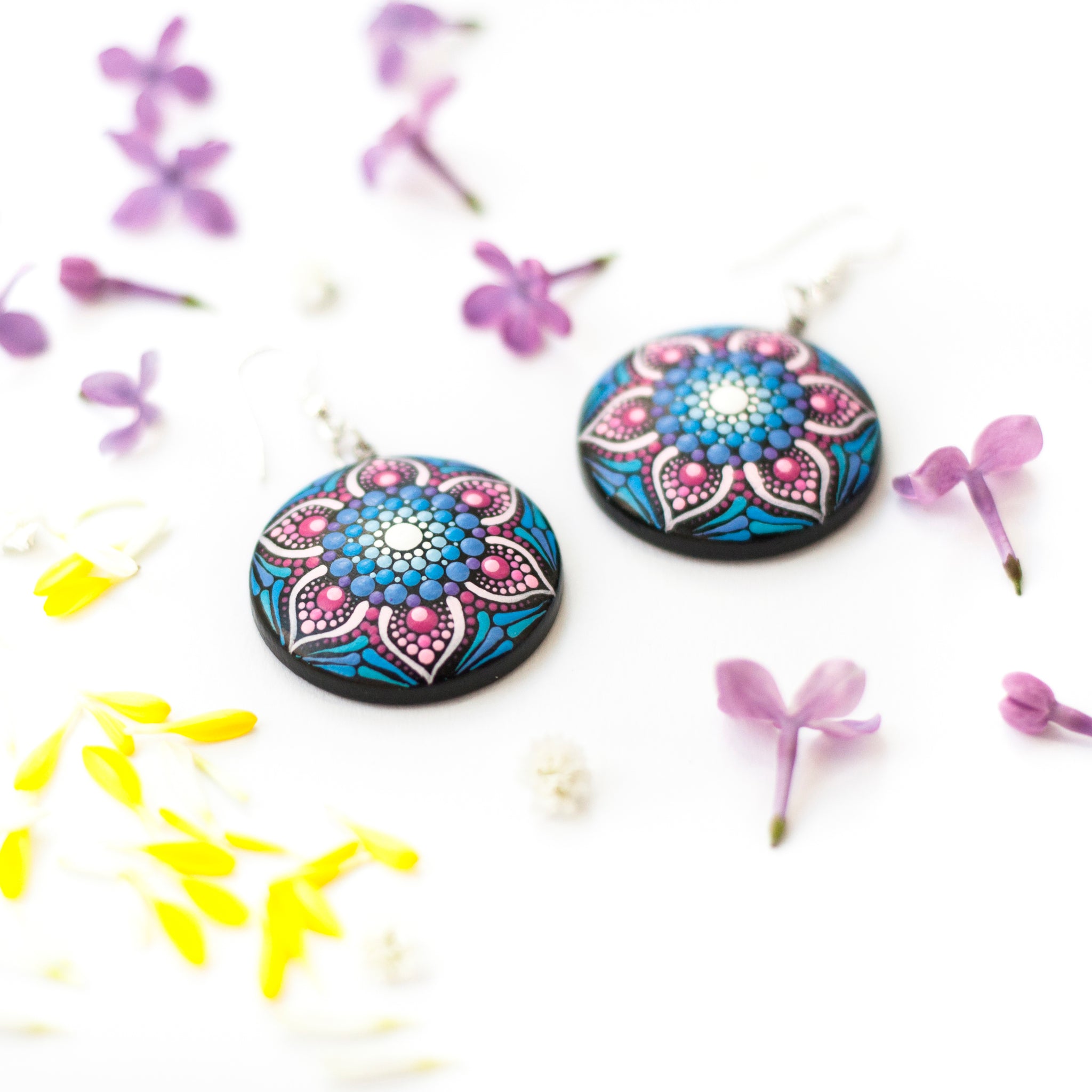 Mandala Earrings "Blue Skies Lilac"